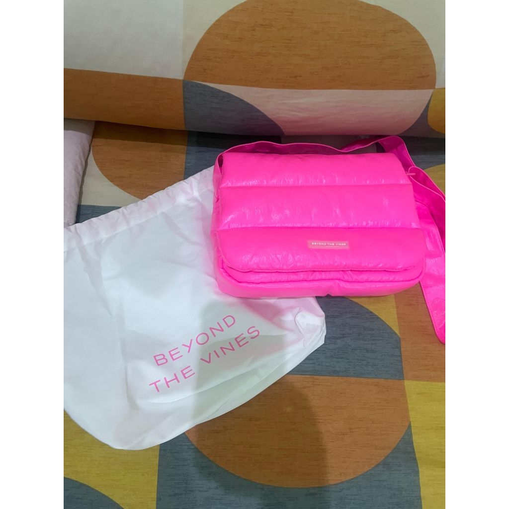 beyond the vines glazed poofy bag pink preloved