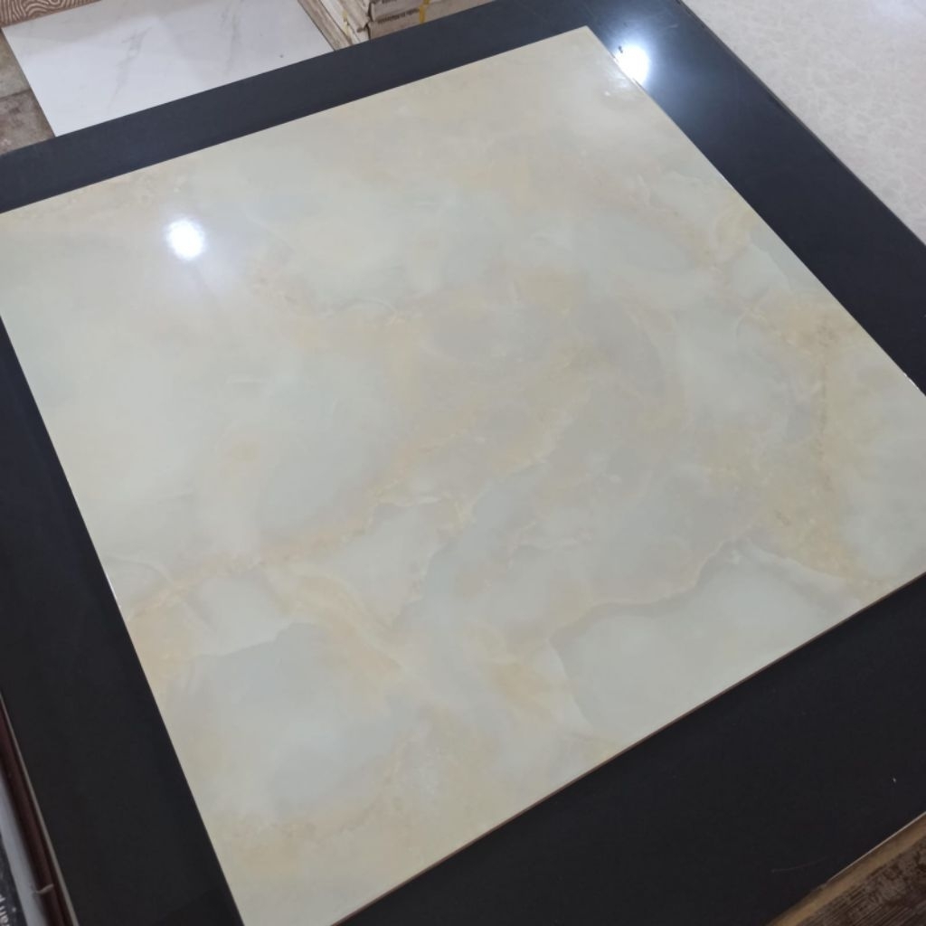 keramik 60x60/keramik lantai 60x60/keramik motif marmer/keramik dinding/keramik kilap DTE