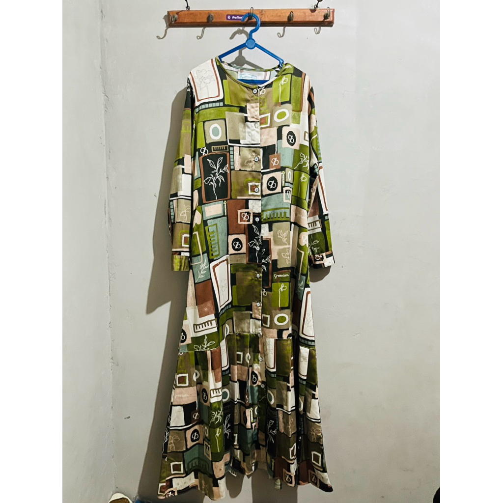 Preloved Camilla dress by Greenism