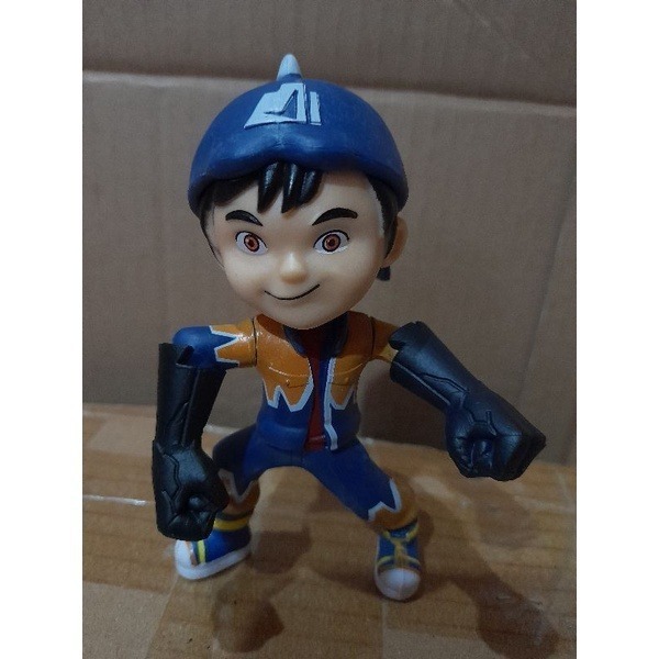 Mainan Action Figure Boboiboy Gempa topi biru