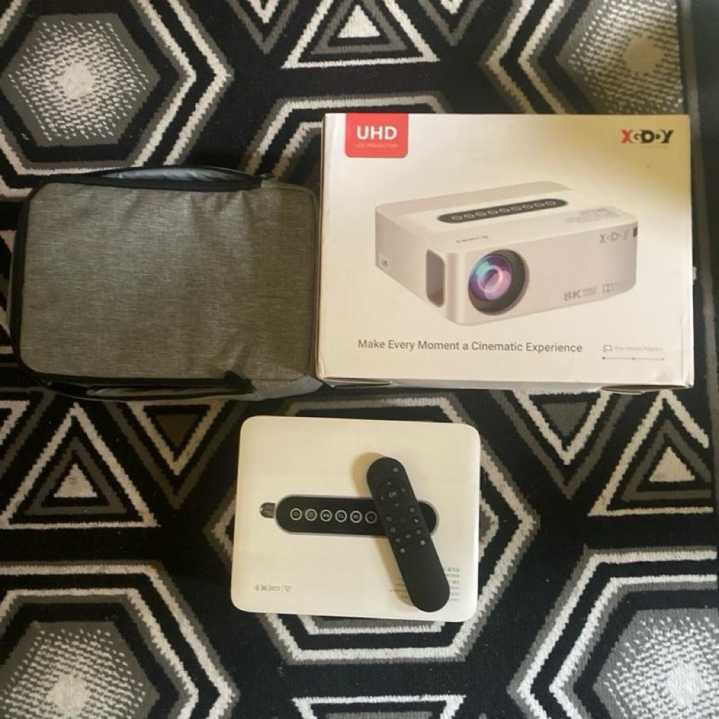 Projector Proyektor XGody x1 Ram 2GB Netflix 8K