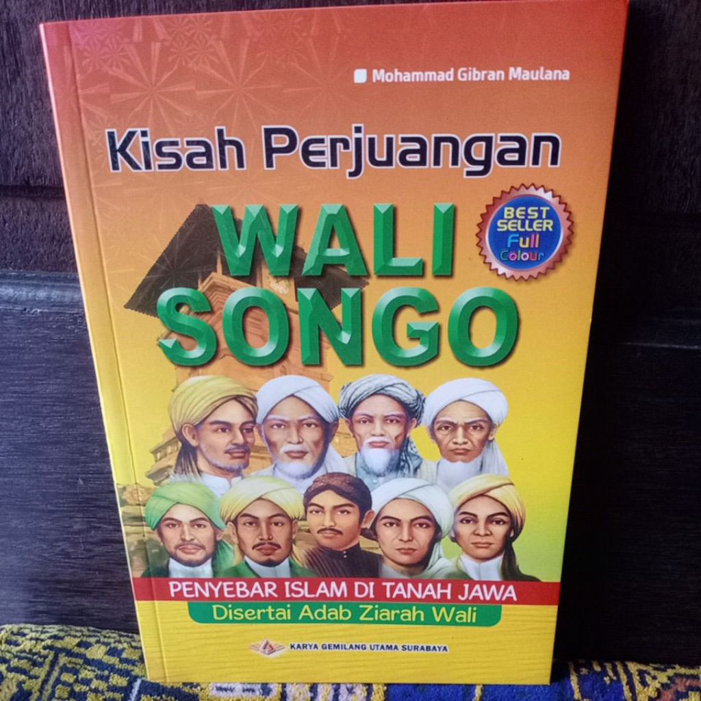 Kisah perjuangan Wali songo penyebar islam ditanah jawa disertai adab ziarah kubur
