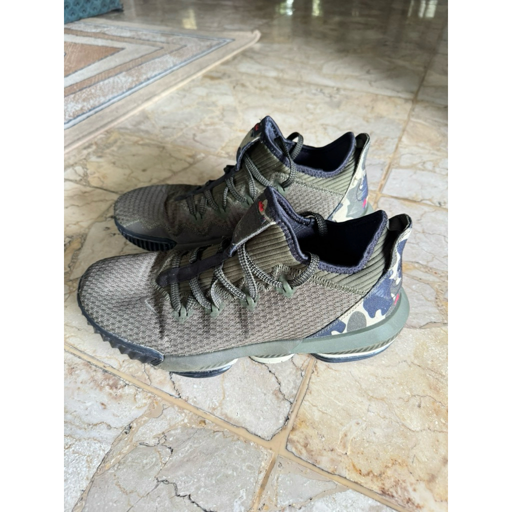 Sepatu Basket Nike Lebron 16 Low Second Original