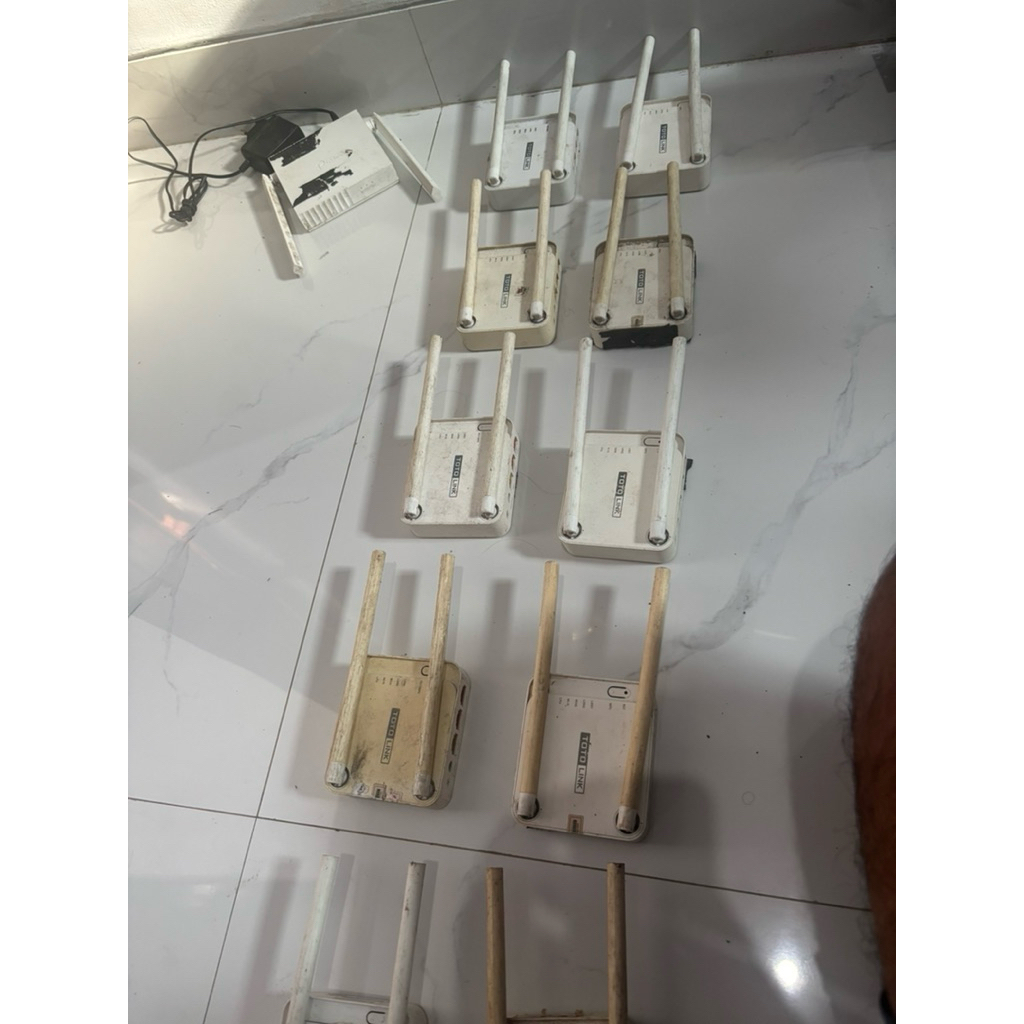 totolink bekas normal plus adaptor