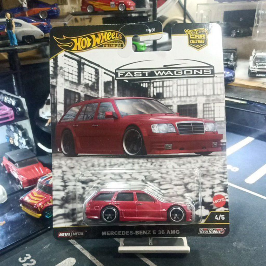 HOT WHEELS MERCEDES BENZ E36 AMG PREMIUM (32)