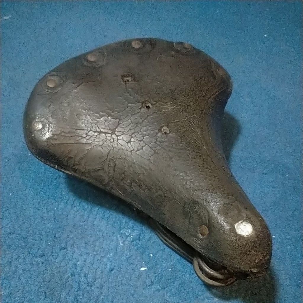 sadel sepeda onthel tua original lawasan