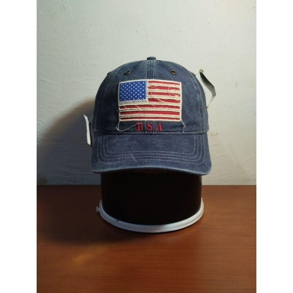 Topi US Flag Prepared for LifeLikenew