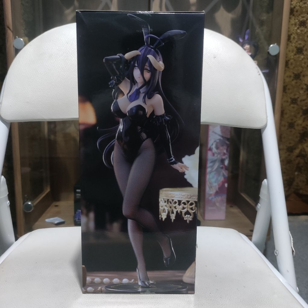 BiCute Bunnies Albedo Black ver. Furyu Figure