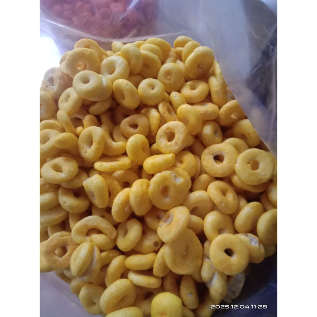 Makanan Ringan Alen Alen Khas Trenggalek - Gurih, Renyah, dan Pedas