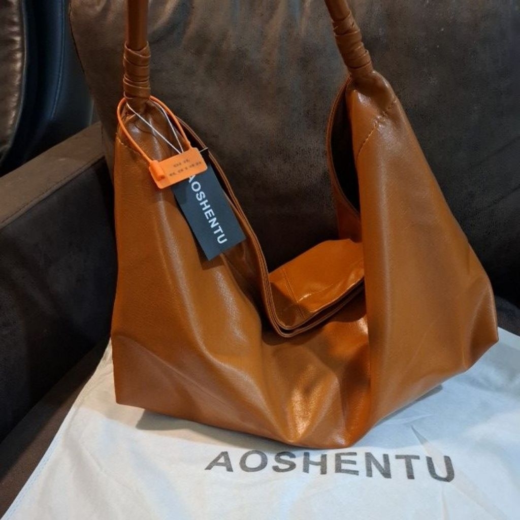 dumpling bag aoshentu light brown sling shoulder bag