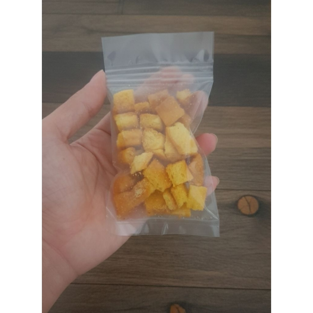 Keripik Roti. Snack Roti Oven, Roti Kering, Roti Panggang. Kemasan kecil 20 gram