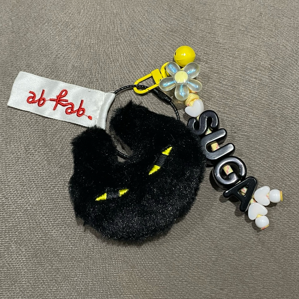 BTS SUGA TANG Bagcharm Black cat kucing hitam boneka halus gantungan kunci keychain