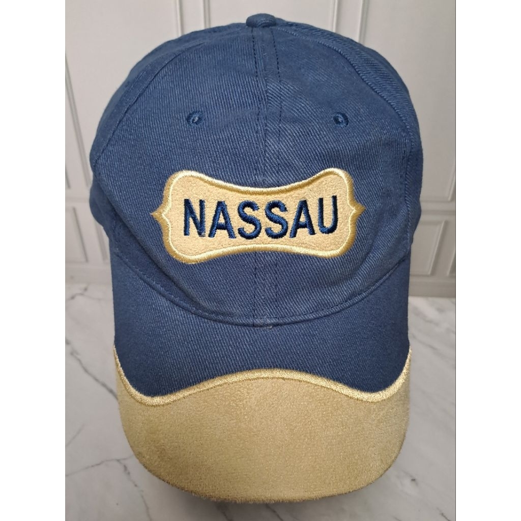 Topi Vintage Second / Preloved Nassau Dorsett Bahamas Biru