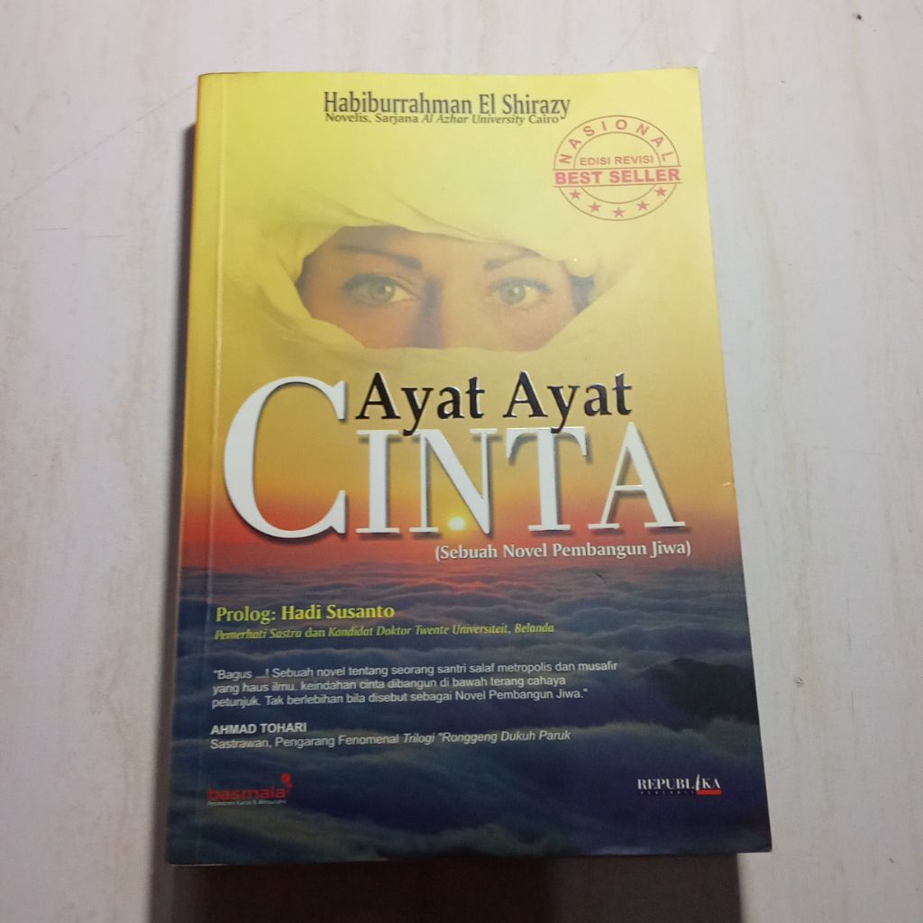 NOVEL AYAT-AYAT CINTA
