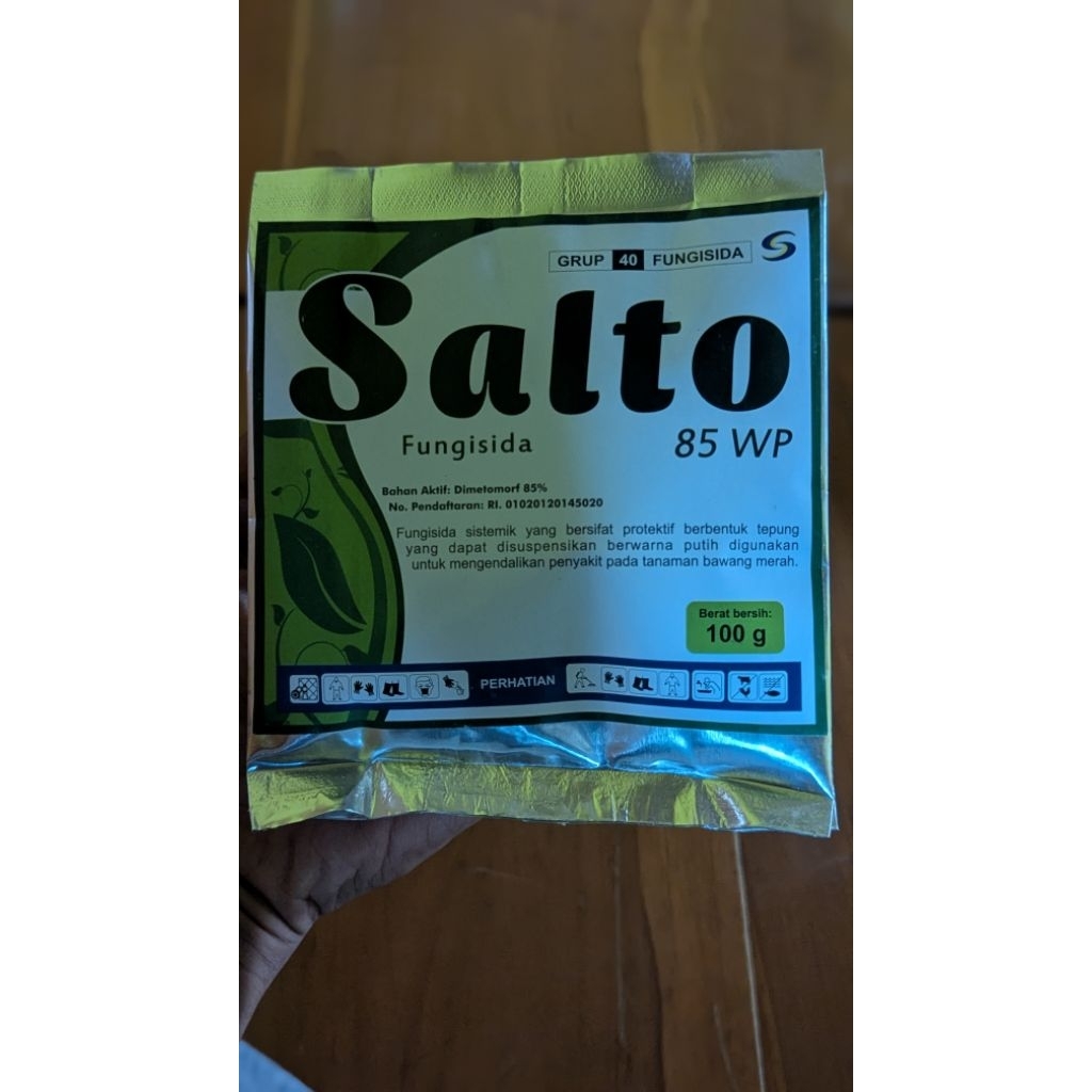 Fungisida Salto obat jamur lodoh bawang merah 100gr