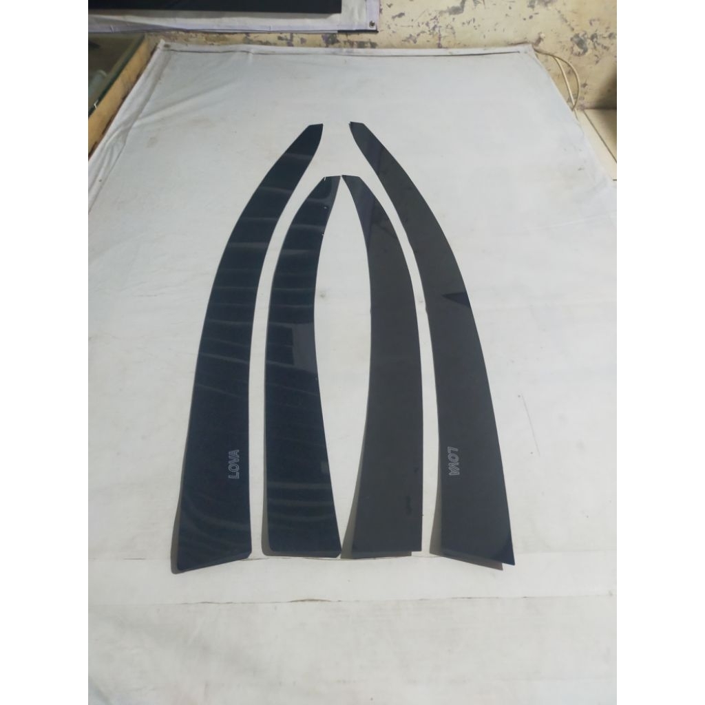 Talang air Chevrolet mobil LOVA model flat