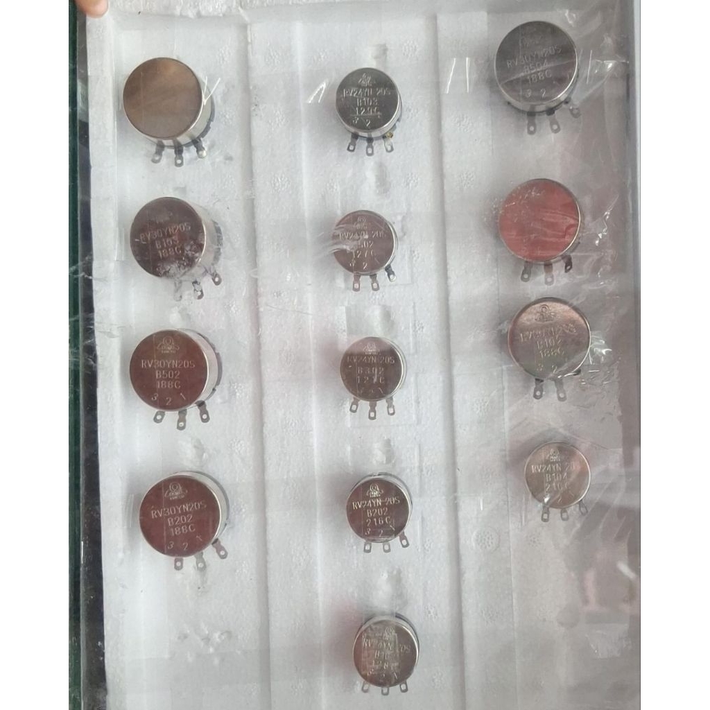 potensio potensiometer potentiometer potentio meter cosmos jepang 2w 2watt 2 watt rv30yn-20s rv30yn2