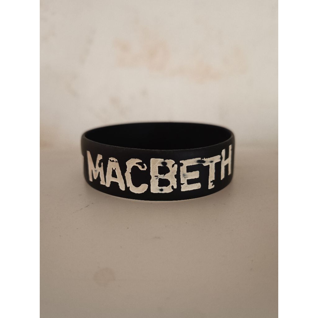 Gelang Rubber Macbeth "Party Crashers"