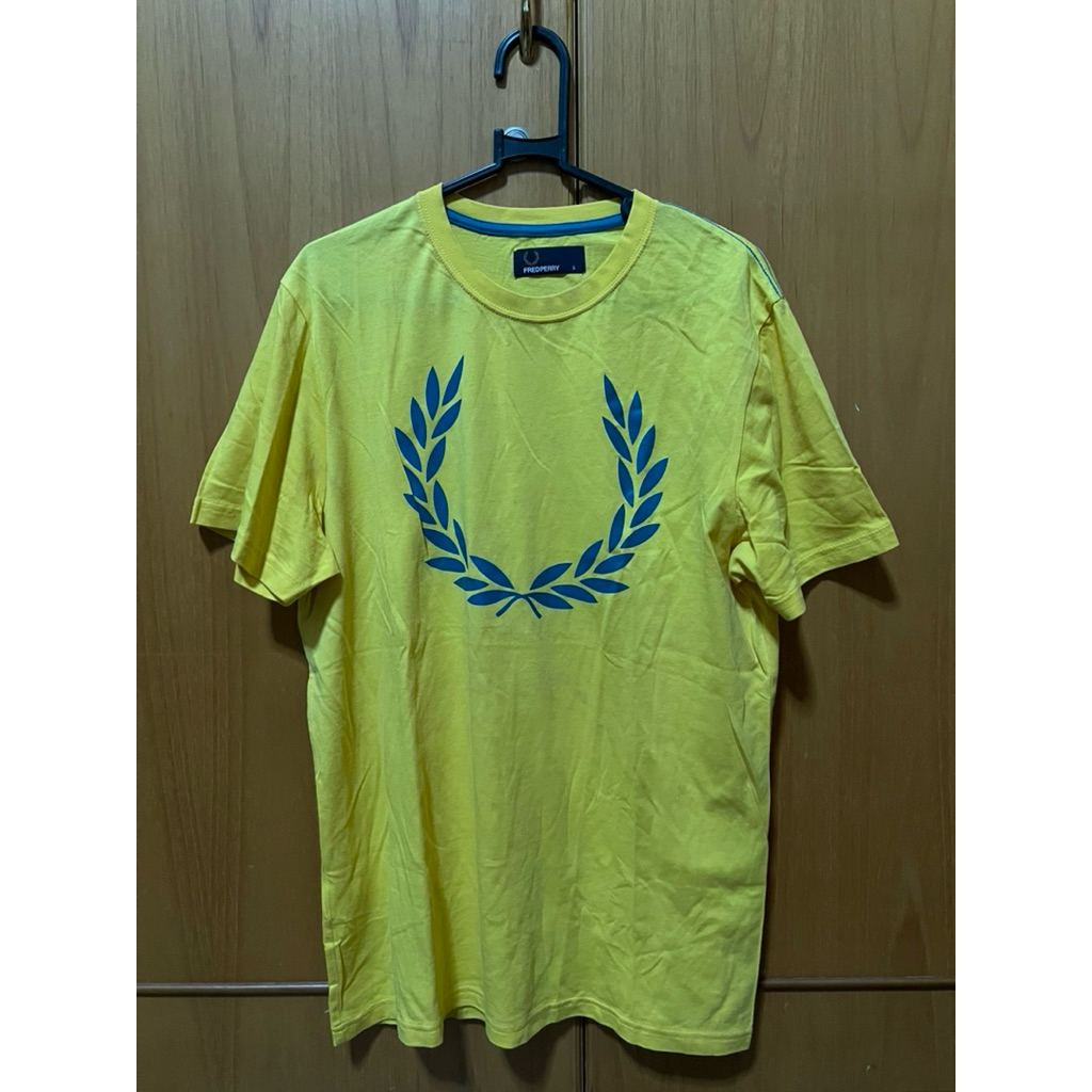 [PRELOVED] Fred Perry T-shirt Laki Men kaos Tee Yellow 100% Original