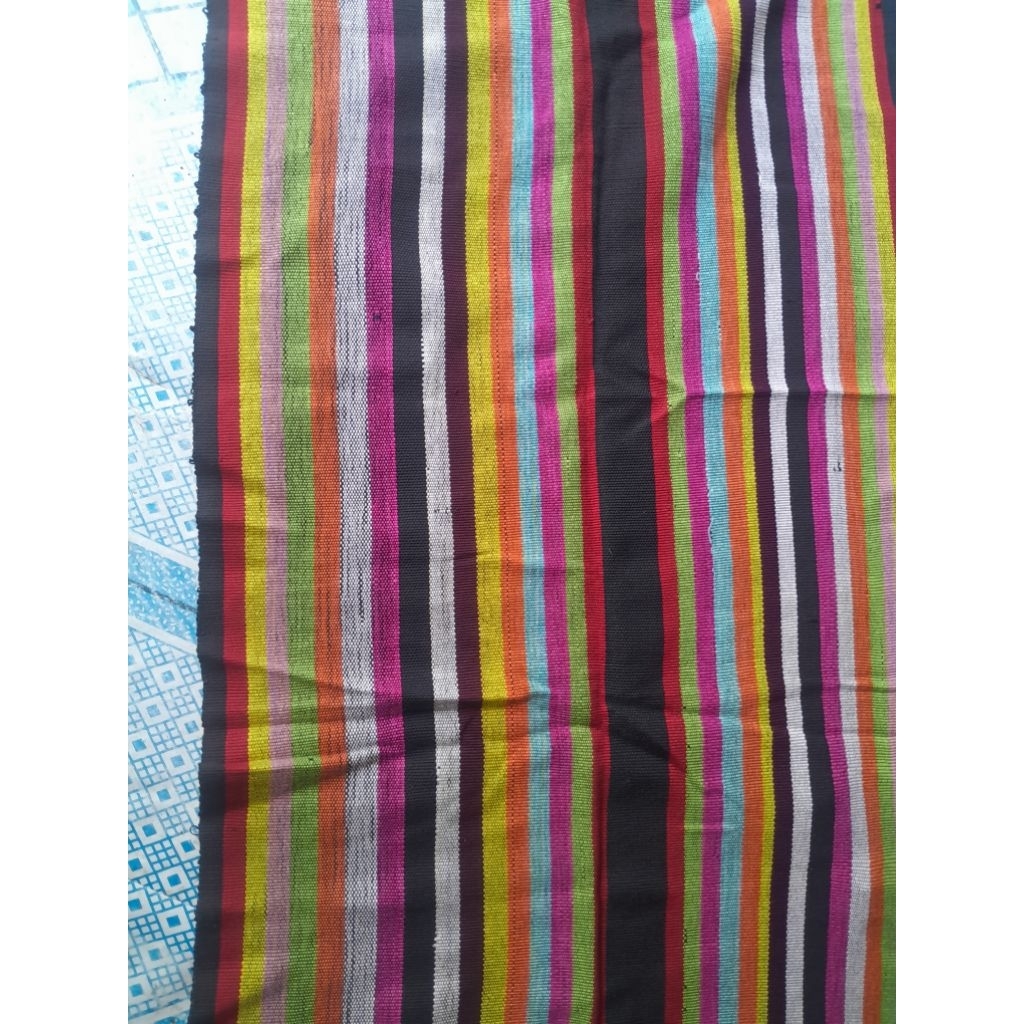 Taplak Meja (kain tenun alor, NTT)