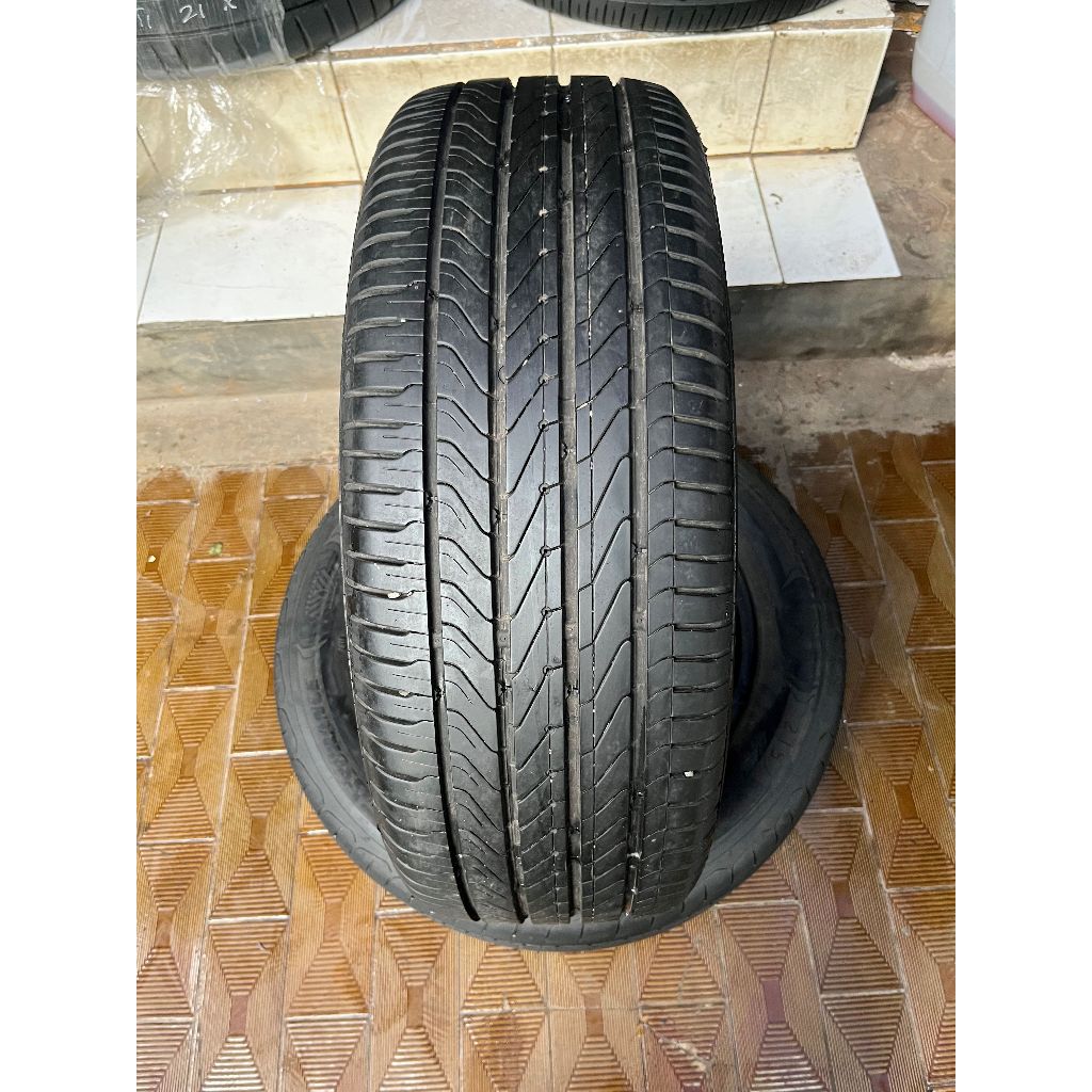 Ban Continental Ultra Contact UC6 215 55 r18 1Pcs