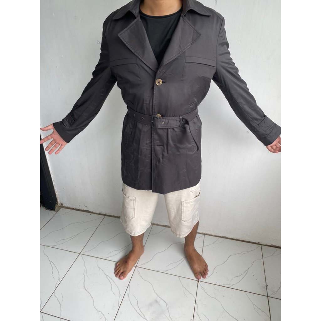[PRELOVED] Jaket Hitam/Black Merk TREMOLO