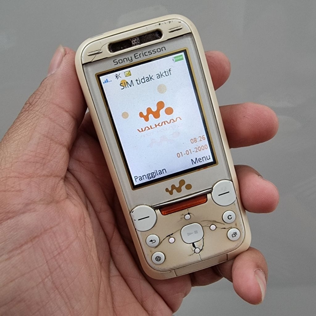 SONY ERICSSON W830i , BAHAN / MINUS