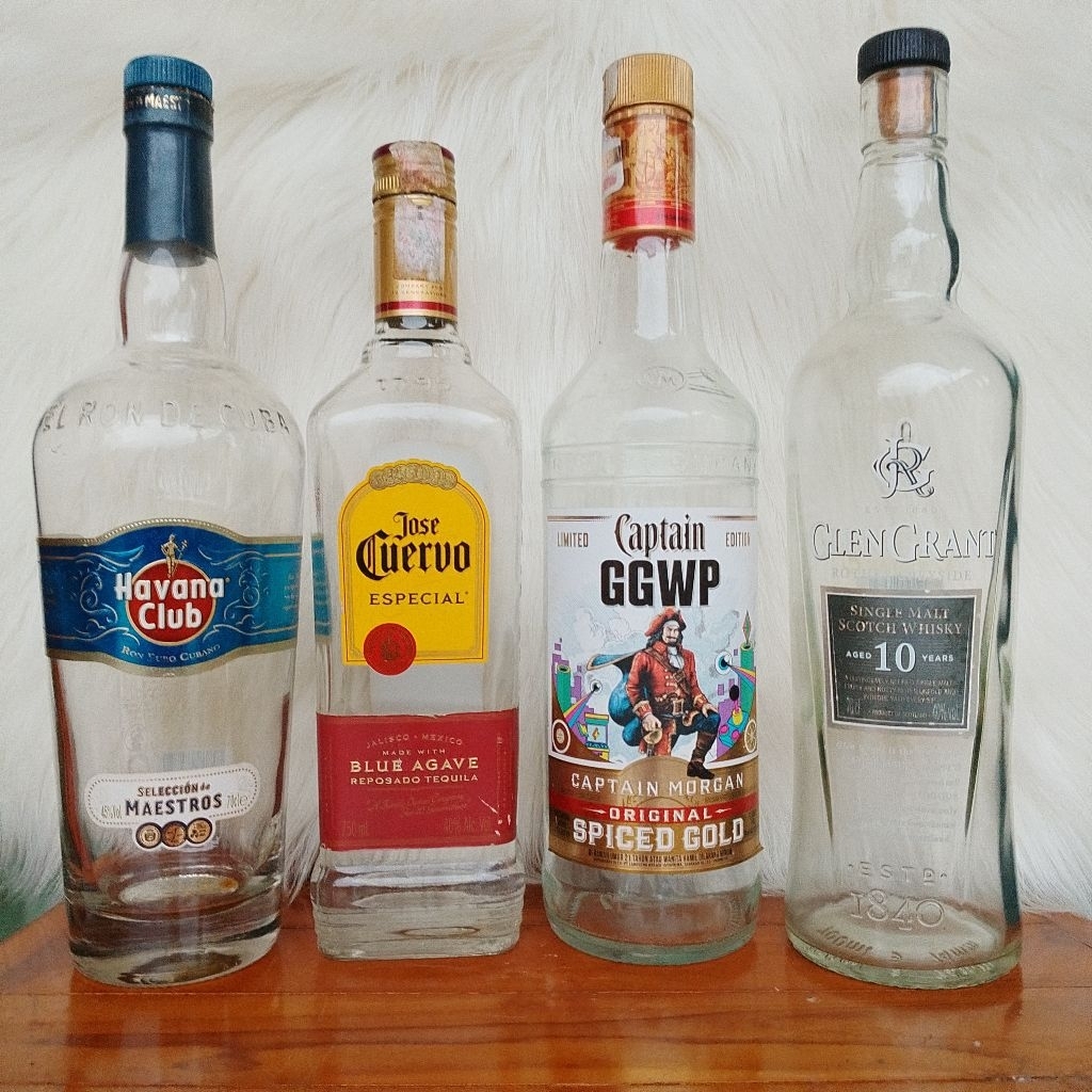 Botol bekas antik import