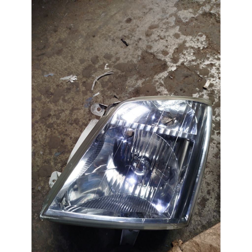 LAMPU DEPAN/HEADLAMP ISUZU DMAX 2007-2012 ORIGINAL