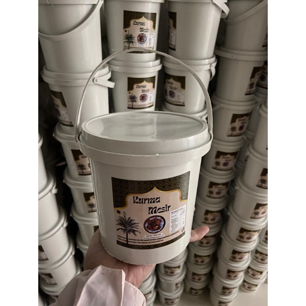 kurma mesir 500gram kurma ember kurma ember mesir 500gram