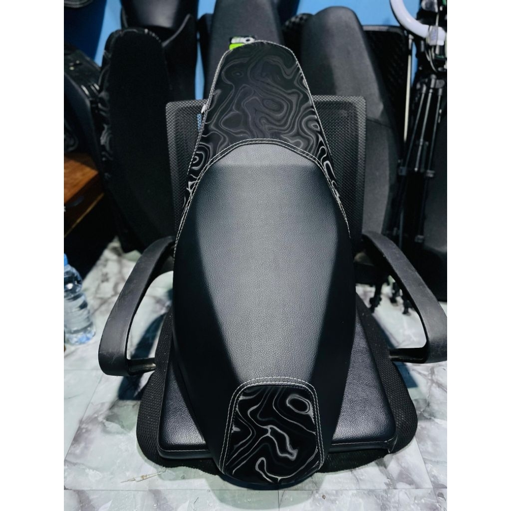 JOK VARIO 125/150 LED NEW/OLD STANDAR SASAK SAMPING MBTECH KOMBINASI WAVE ABSTRAK