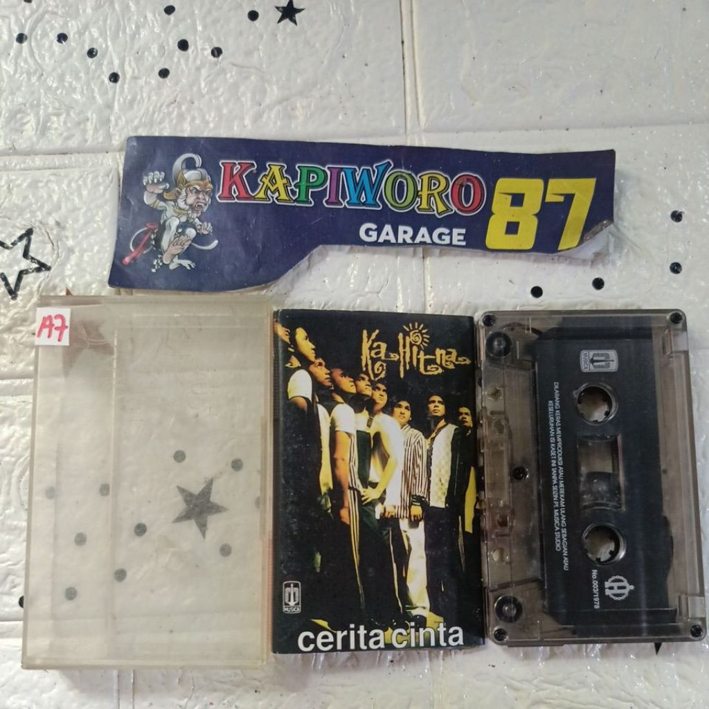 KASET PITA,,,KAHITNA CERITA CINTA