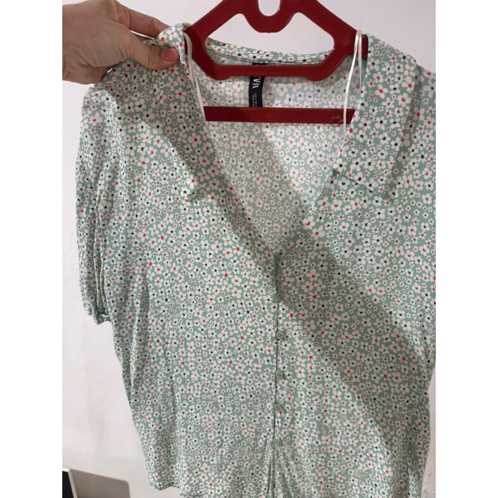 Zara Floral Blouse Preloved