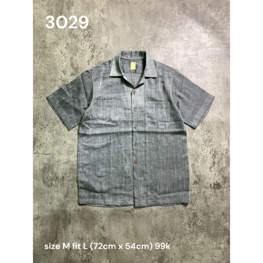 Open collar shirt (3029), size M fit L (72cm x 54cm)