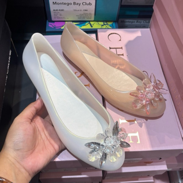 SALE‼️Chrissie payless Flatshoes jelly
