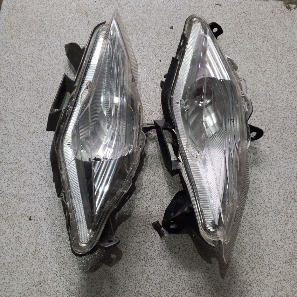 Lampu sein depan Beat LED beat street LED beat deluxe original copotan