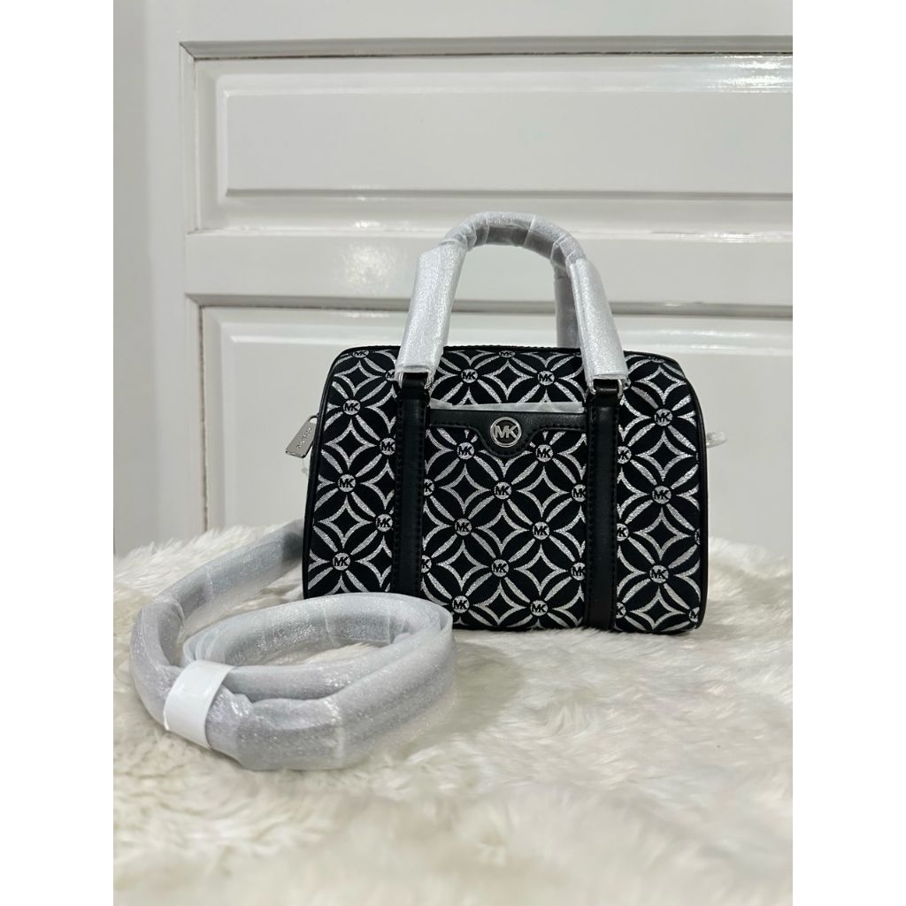 Mk Duffle Xs black