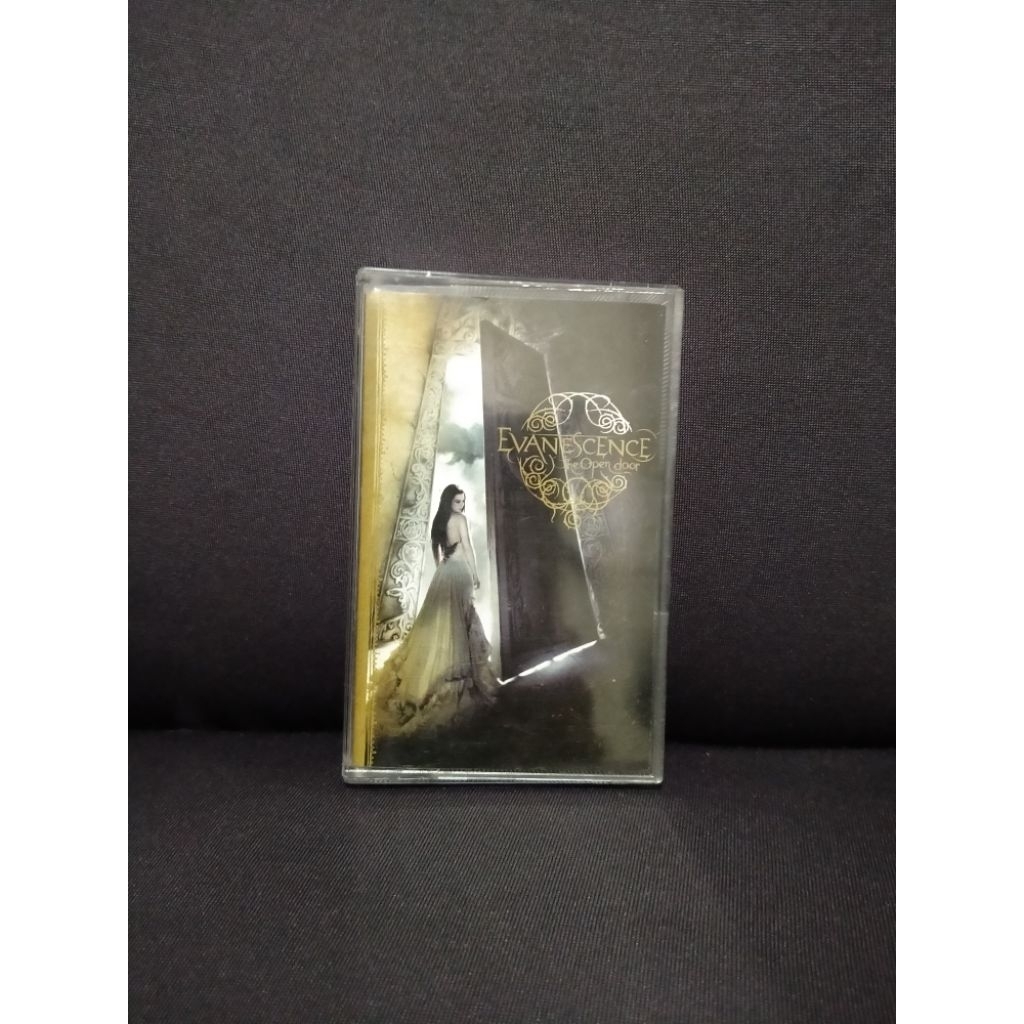 Kaset pita Evanescence album the open door
