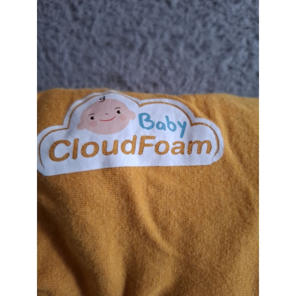 Baby Cloudfoam Bantal Anti Peyang
