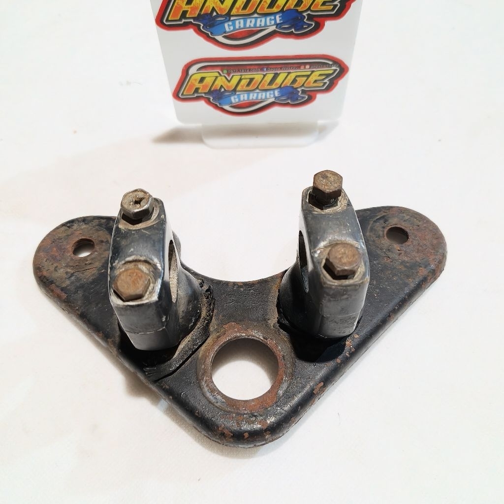 segitiga T atas stang setang setir stir honda win 100 win100 oryginal second bekas