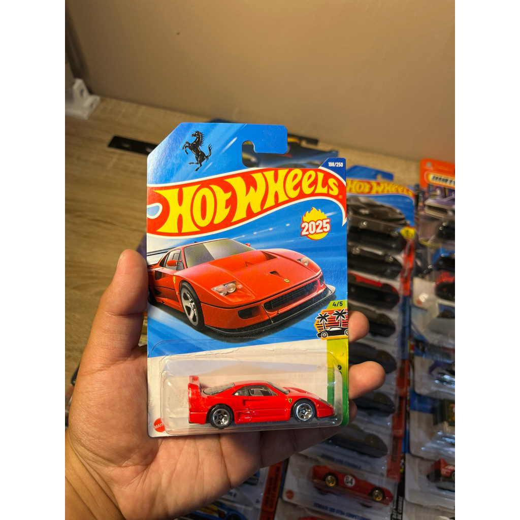 BORONGAN HOTWHEELS