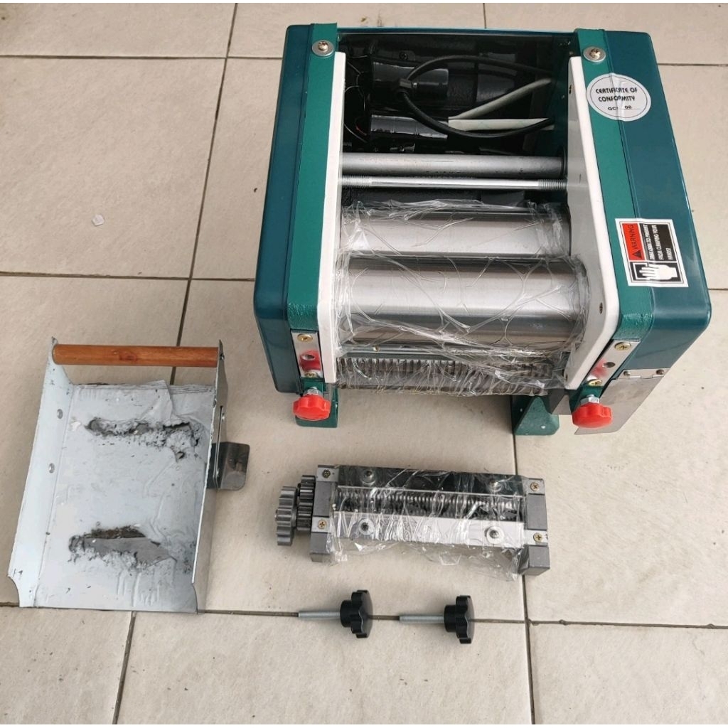 Matrix MT-180 Mesin Giling Gilingan Mi Mie Listrik Noodle Maker
