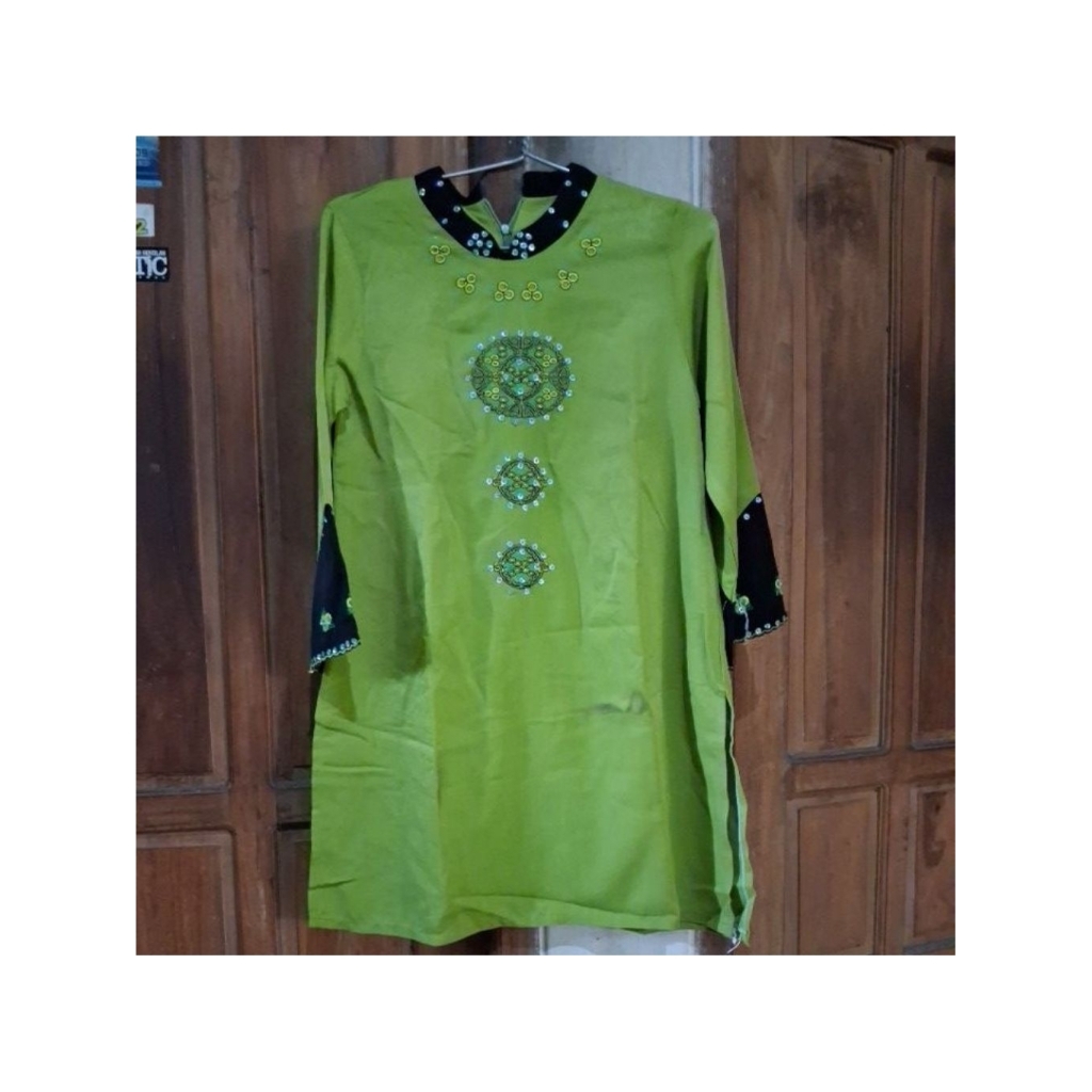 Tunik Hijau Preloved