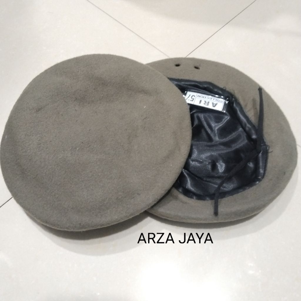 BARET POL PP BERTALI/BARET KREM POL PP ARI