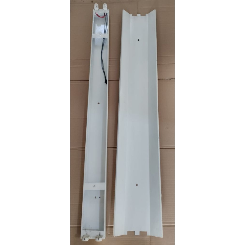 Jual Kap lampu TKO outbow 120cm Second