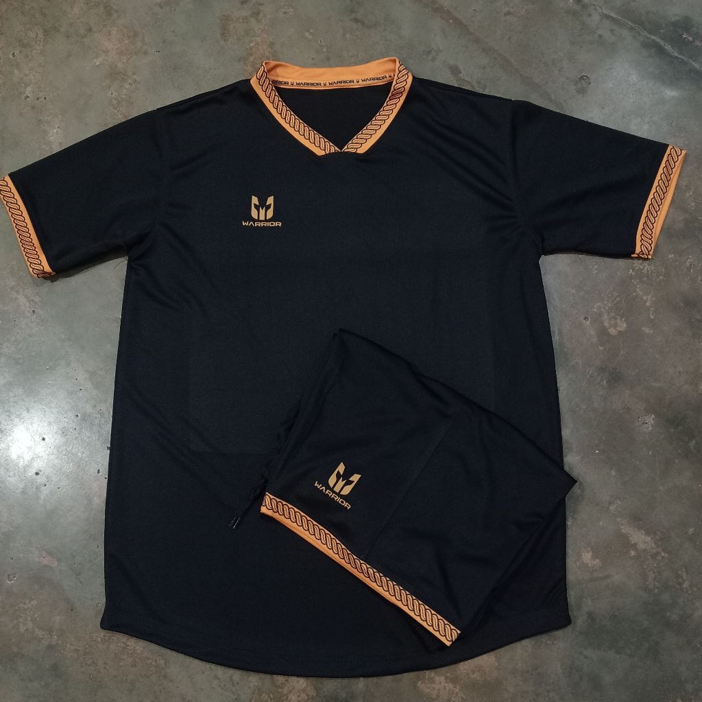 Jersey Stelan Polosan Sepakbola dan Futsal Warrior Sport x Apparel Hitam #01