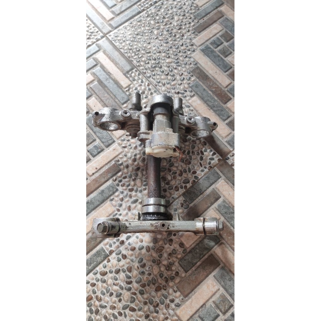 triple clamp KLX copotan