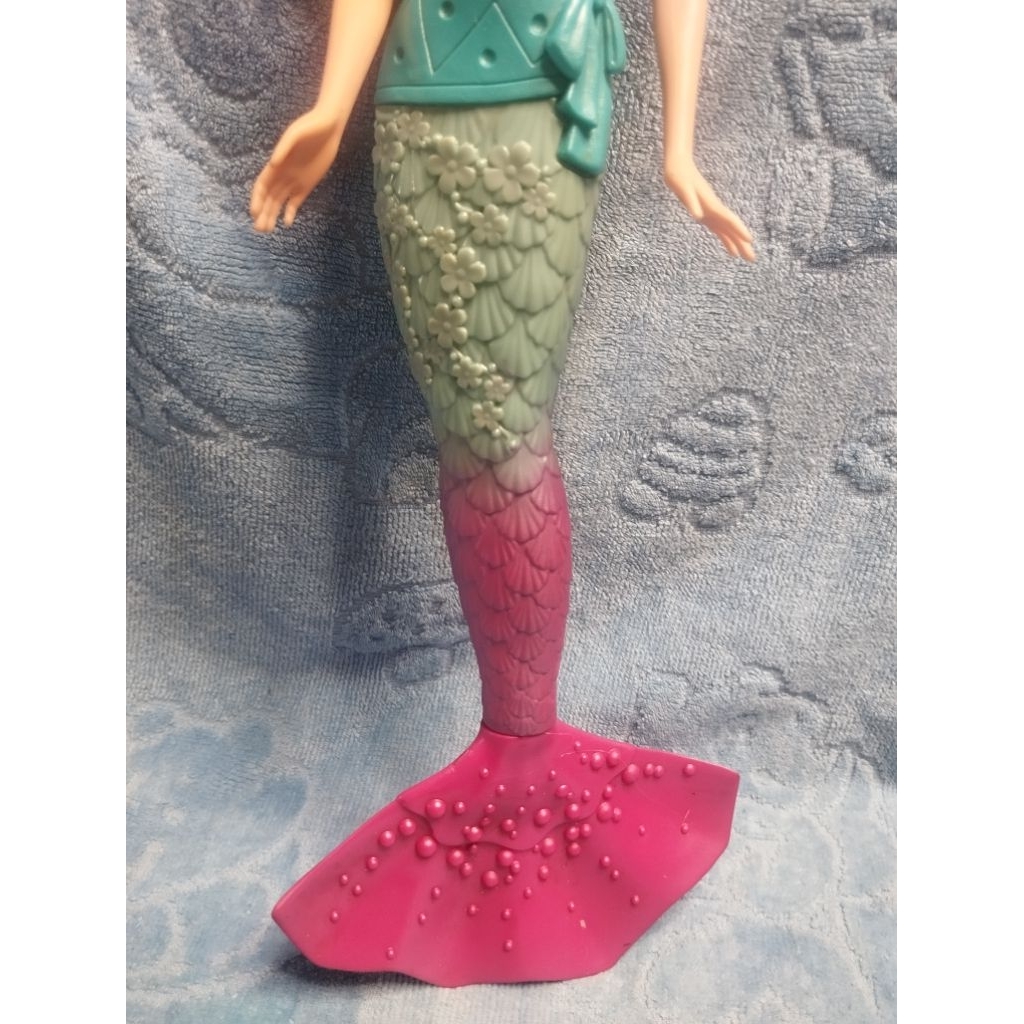 barbie mermaid tale 2 doll asian (raquelle) ambasador