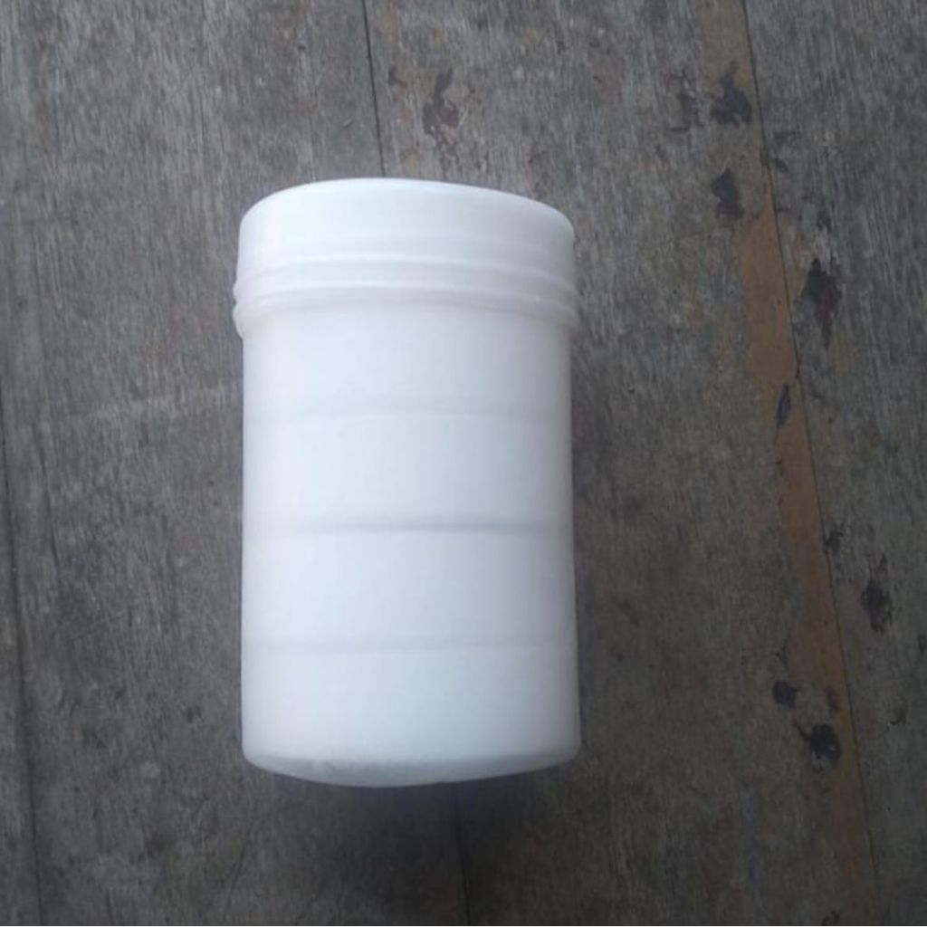 Kaporit Tablet / Klorin Tablet Kolam Renang / Penjernih Air Kolam Renang Anti Lumut