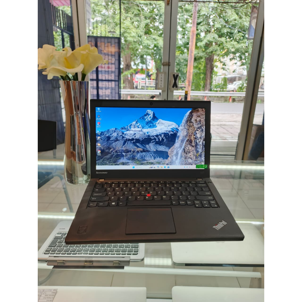 Lenovo Core i5 Windows 11 Kenceng Murah